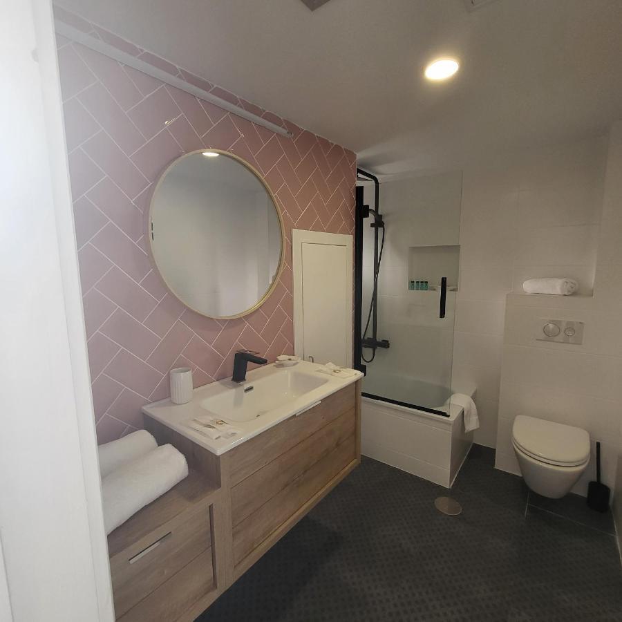 סואנסס Apartamentos El Caserio מראה חיצוני תמונה